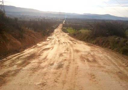 Imatge d'arxiu de camins de Benlloch acabats de millorar
